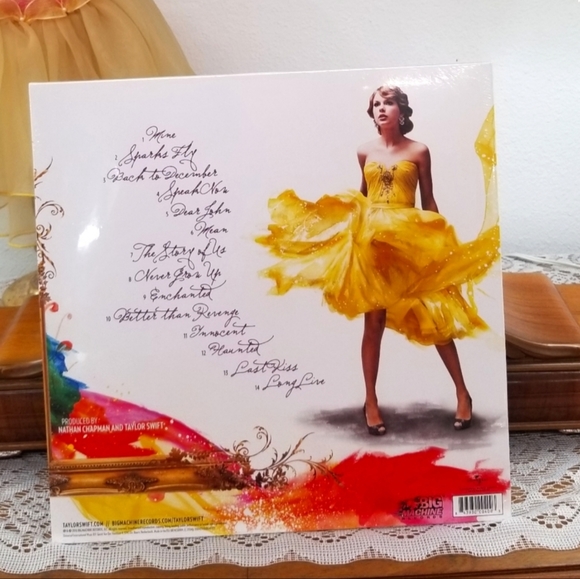 Brand New and Sealed Taylor Swift Speak Now Vinyl - Picture 2 of 2